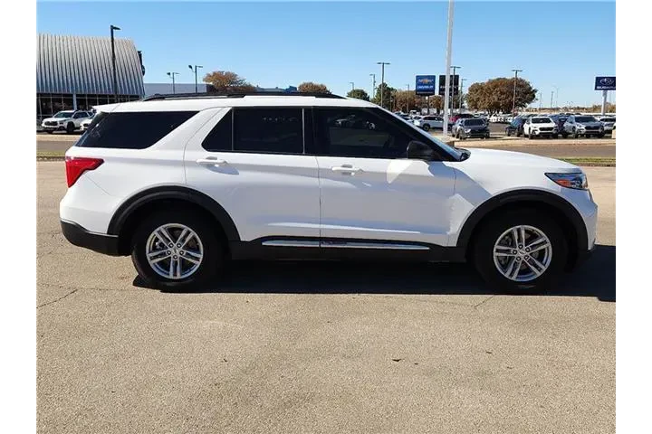 $33995 : Ford Explorer 2024 XLT 4dr S image 5