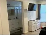 $1100 : Rento Cuarto  Grande Con Baño thumbnail