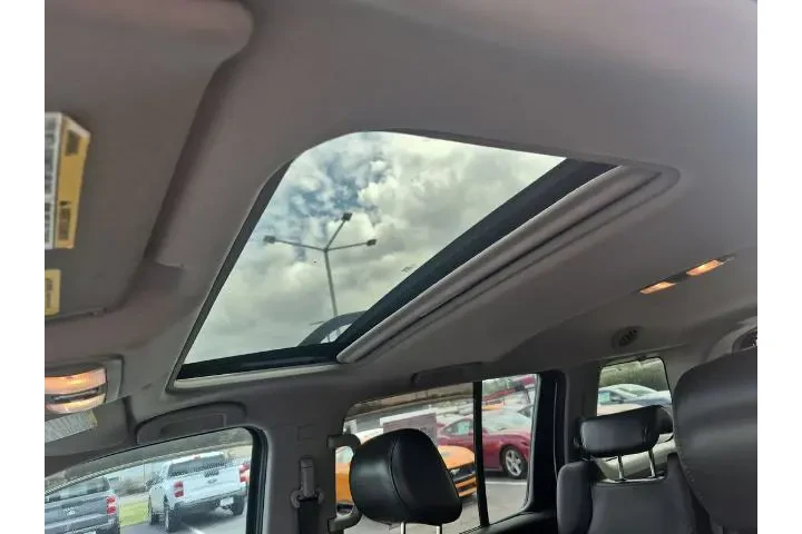 $5988 : Nissan Pathfinder 2007 S 4dr image 7