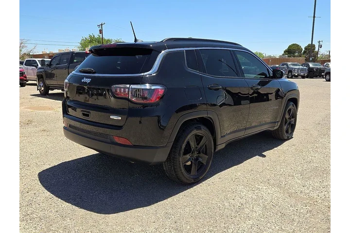 $19982 : Jeep Compass 2022 Latitude 4 image 5