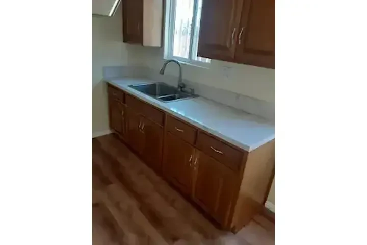 SOUTHGATE RENTO  APTO image 3