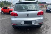 $12990 : 2018 Tiguan Limited thumbnail