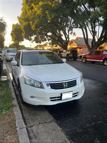 $4500 : 2009 Honda Accord image 2