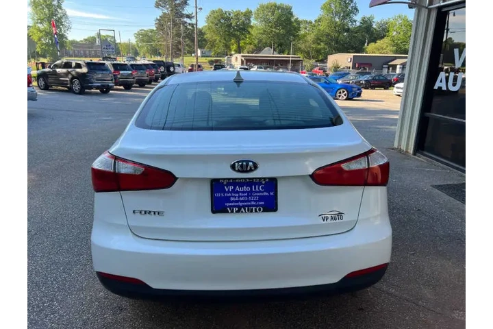 $6999 : 2015 Forte LX image 8