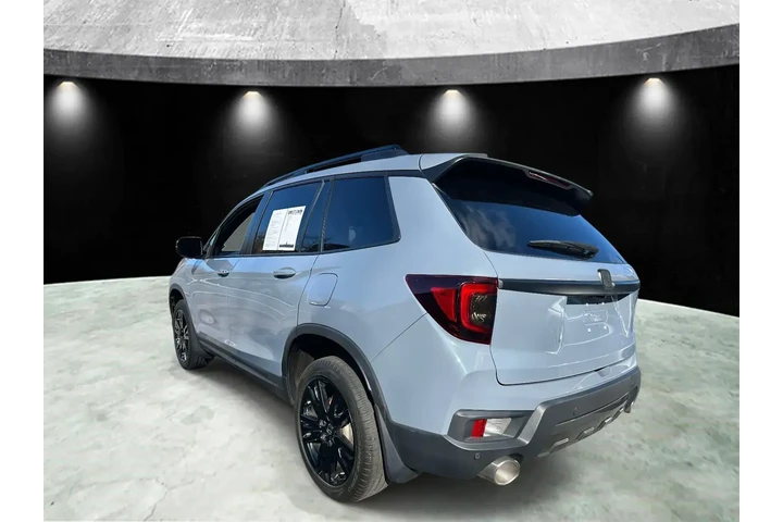 $33985 : Honda Passport 2023 AWD Trai image 4