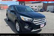 $7900 : Used 2017 Escape SE 4WD for s thumbnail