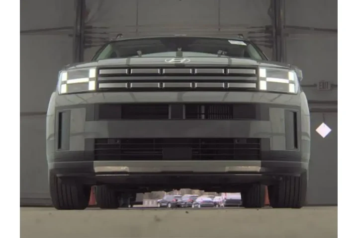 $28993 : Hyundai SANTA FE Hybrid 2024 image 3