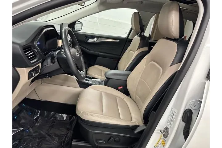 $21000 : Ford Escape 2022 AWD Titaniu image 3