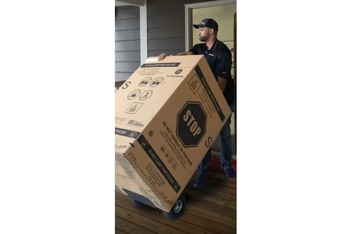 APPLIANCE DELIVERY MON-FRI image 3