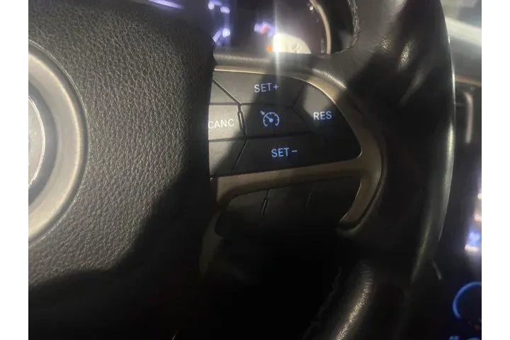 $14363 : Jeep Grand Cherokee 2016 4x4 image 7