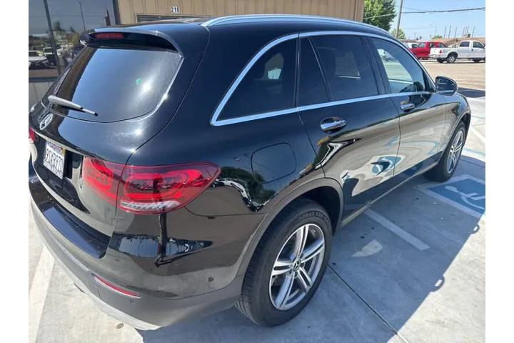 $27999 : 2021 Mercedes-Benz GLC GLC 300 image 6