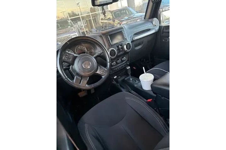 $21918 : Jeep Wrangler JK Unlimited 2 image 7