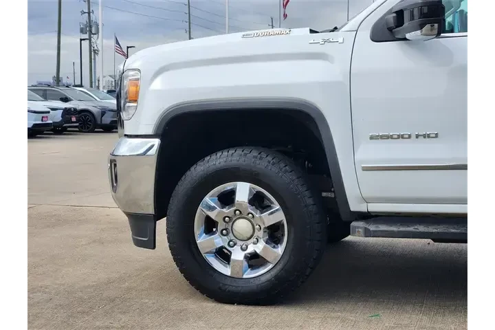 $38731 : GMC Sierra 2500HD 2019 4x4 S image 8