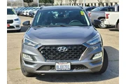 $17600 : Hyundai TUCSON 2019 Night 4d thumbnail
