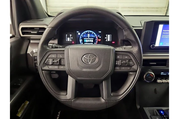$38998 : Toyota Tacoma 2025 4x4 SR5 4 image 10