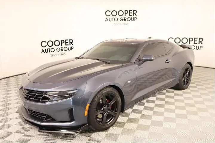 $26989 : Chevrolet Camaro 2023 LT 2dr image 9