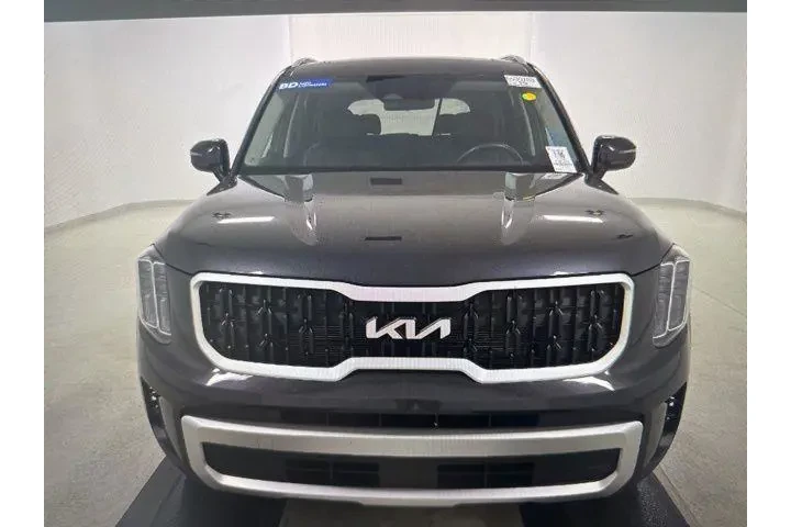 $34775 : Kia Telluride 2025 S 4dr SUV image 2