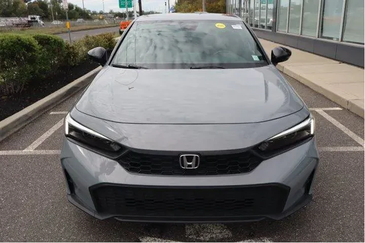 $21874 : Honda Civic 2025 Sport 4dr S image 5