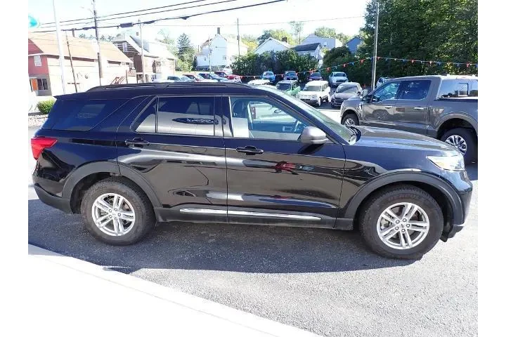 $30850 : Ford Explorer 2022 AWD XLT 4 image 7