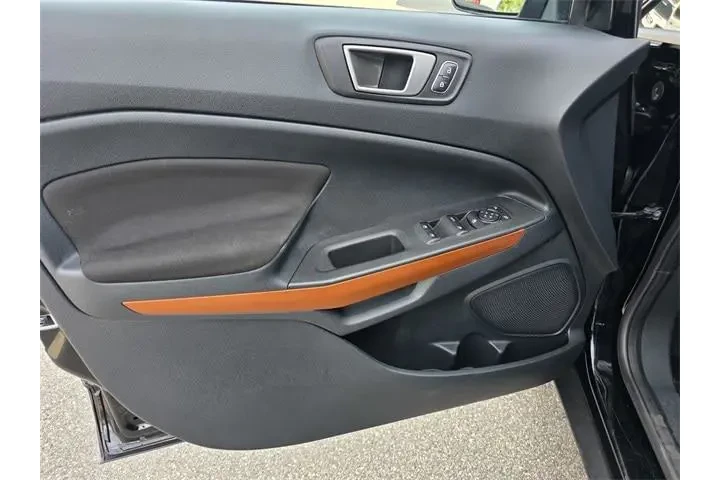 $15357 : Ford EcoSport 2021 SE 4dr Cr image 8