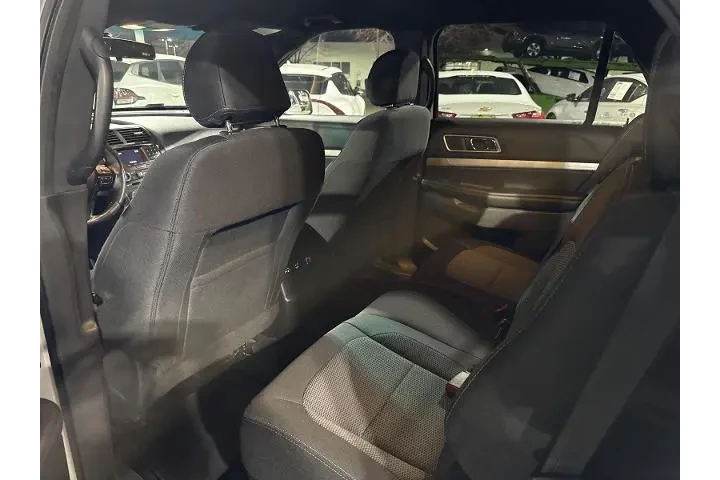 $18891 : Ford Explorer 2017 XLT 4dr S image 10