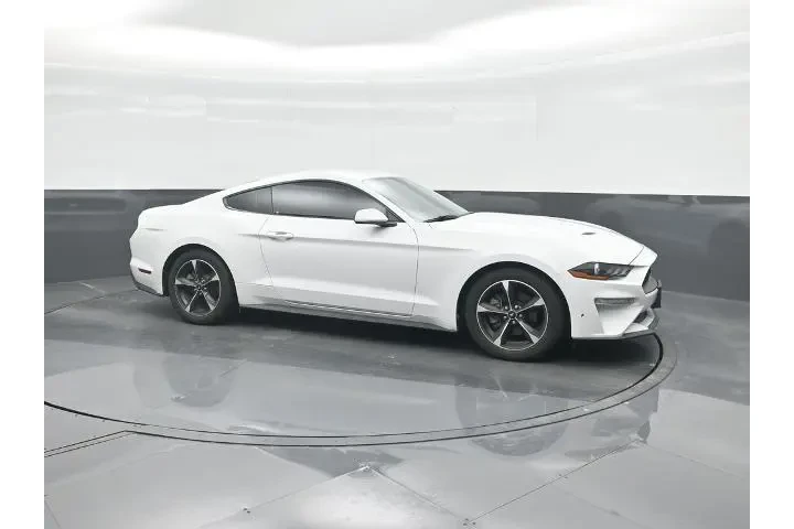 $19747 : Ford Mustang 2018 EcoBoost 2 image 10
