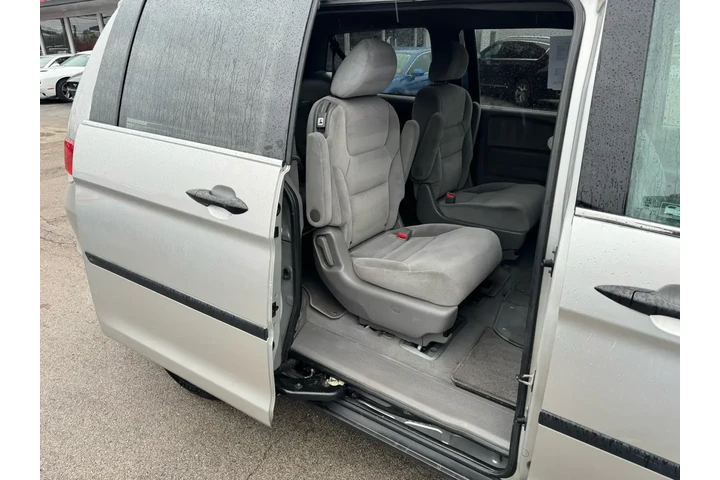 $5980 : 2009 Odyssey 5dr LX image 9