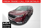 Kia Carnival 2023 EX 4dr Min en Cleveland