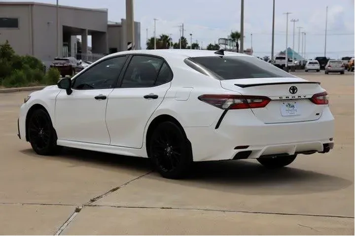 $20935 : Toyota Camry 2022 SE 4dr Sed image 6