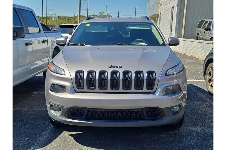$10995 : Jeep Cherokee 2018 4x4 Latit image 2