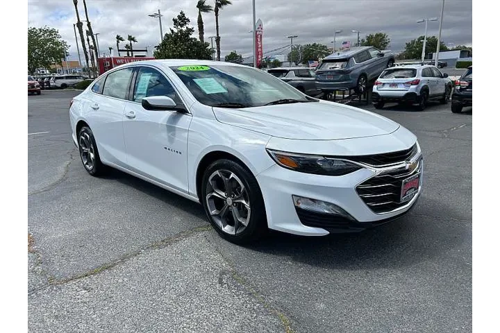 $22995 : Chevrolet Malibu 2024 LT 4dr image 1