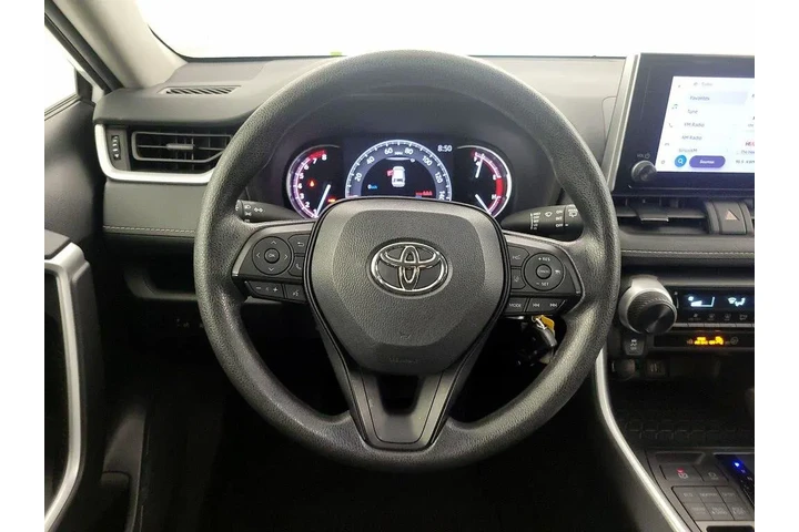 $26998 : Toyota RAV4 2024 AWD LE 4dr image 10