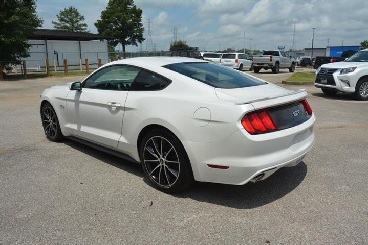 2017 Mustang GT image 10