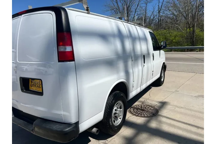 $11500 : 2016 Express 2500 image 6