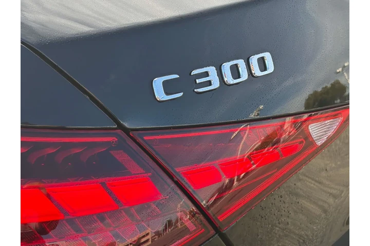 $32653 : Mercedes-Benz C-Class 2023 C image 6