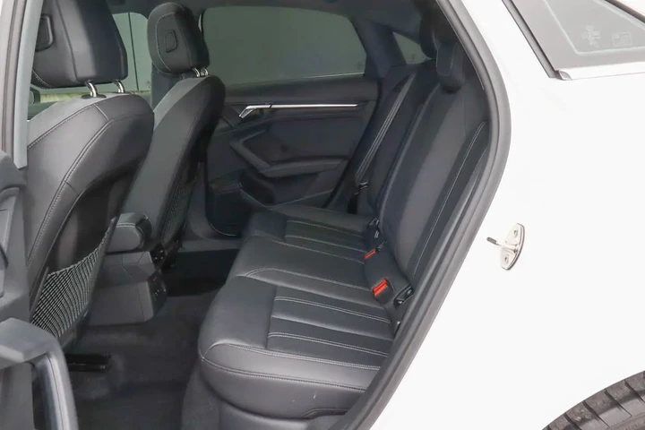 $24788 : 2023 A3 Premium 40 TFSI image 9