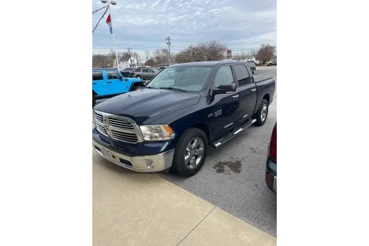 $18908 : Ram 1500 2016 4x4 SLT 4dr Cr image 2