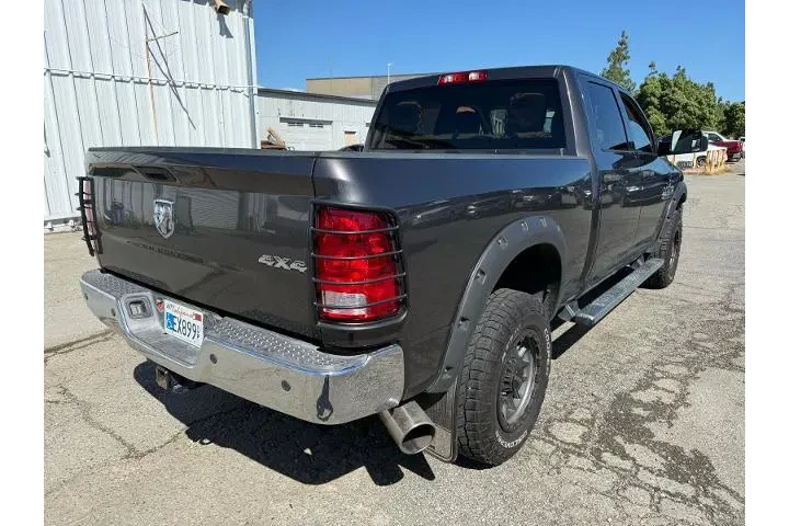 $36000 : Ram 2500 2016 4x4 Tradesman image 6