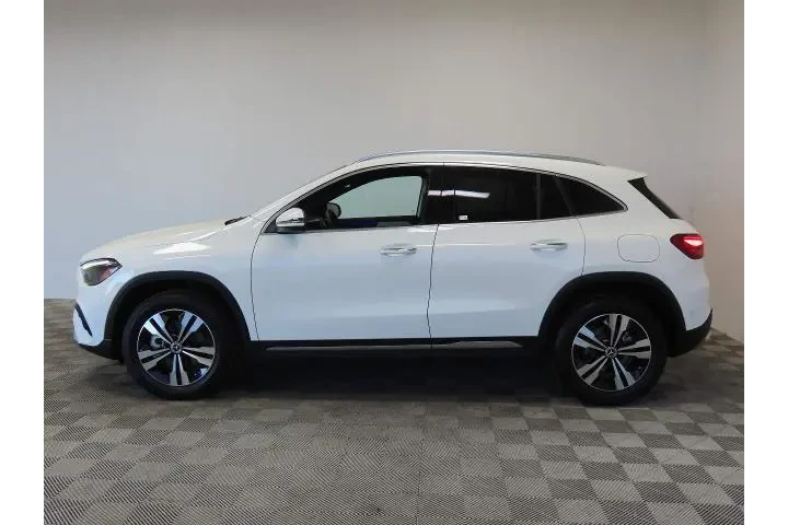 $36995 : Mercedes-Benz GLA 2025 GLA 2 image 8
