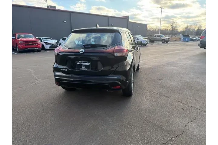 $15980 : Nissan Kicks 2021 S 4dr Cros image 8