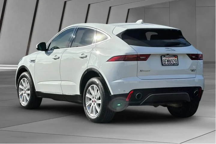 $14800 : Jaguar E-PACE 2018 AWD P250 image 10