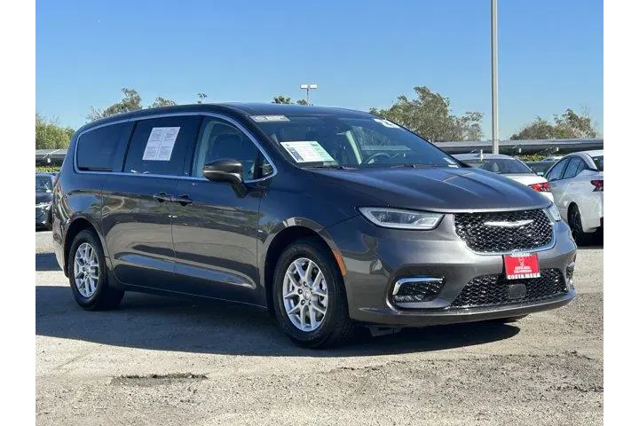 $22033 : Chrysler Pacifica 2023 Touri image 5