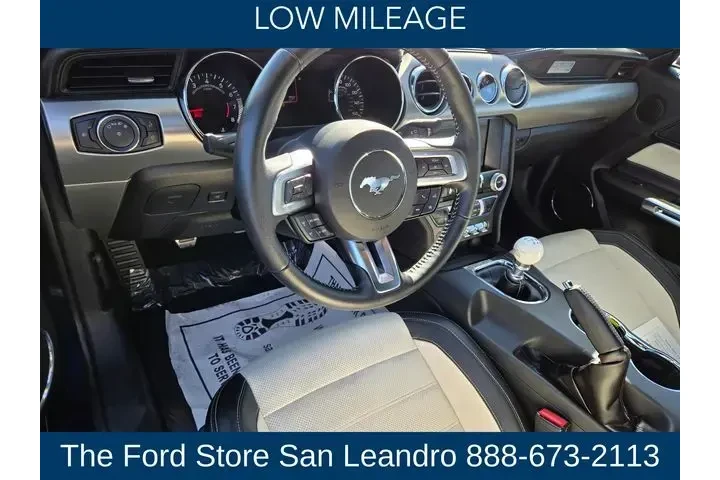 $36900 : Ford Mustang 2015 GT 50 Year image 3