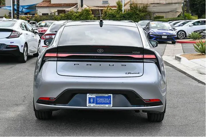 $33000 : Toyota Prius Prime 2024 XSE image 6