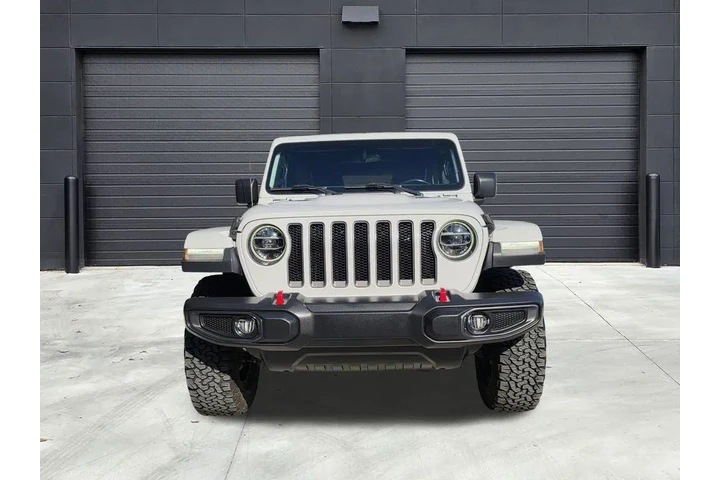 $27900 : Jeep Wrangler Unlimited 2020 image 2