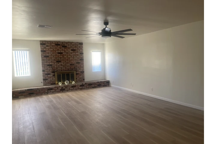 $4200 : Casa de Renta image 1