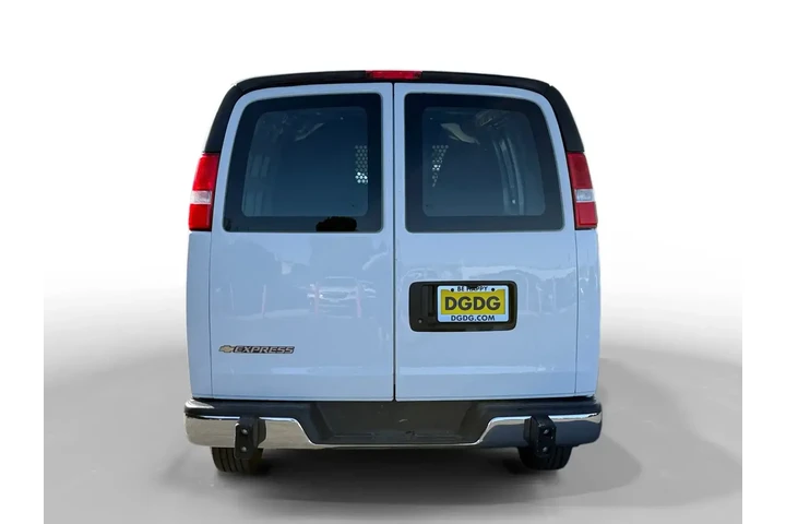 $30551 : Chevrolet Express 2024 2500 image 4