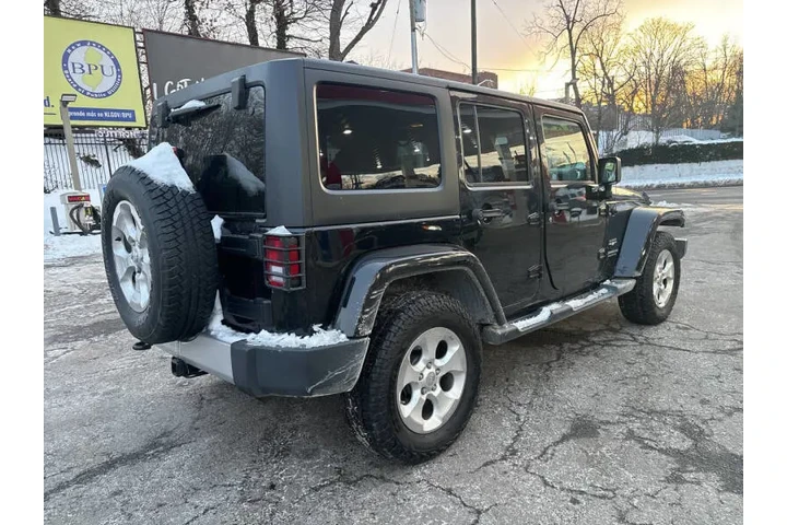 $15499 : 2015 Wrangler Unlimited Sahara image 7