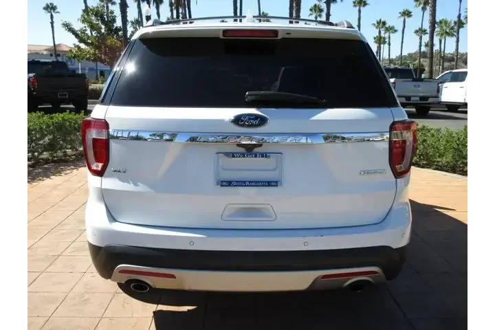 $16969 : Ford Explorer 2017 XLT 4dr S image 3