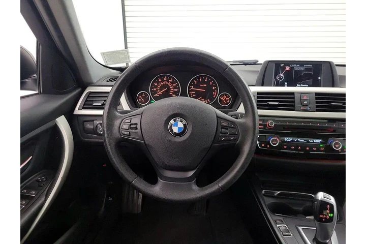 $14998 : BMW 3 Series 2017 320i 4dr S image 10